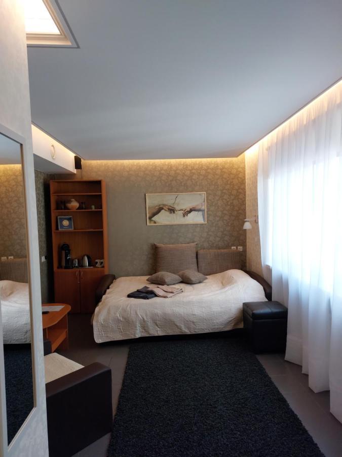 Apartamento Ohtu Poik Majutus Pärnu Exterior foto